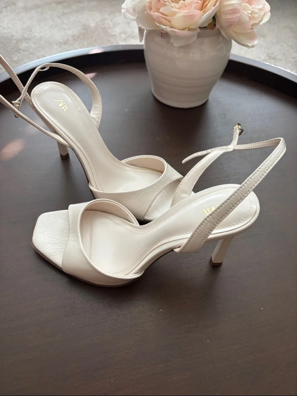ZARA Ivory Square-Toe Ankle-Strap Sandals - Picture 6 of 6
